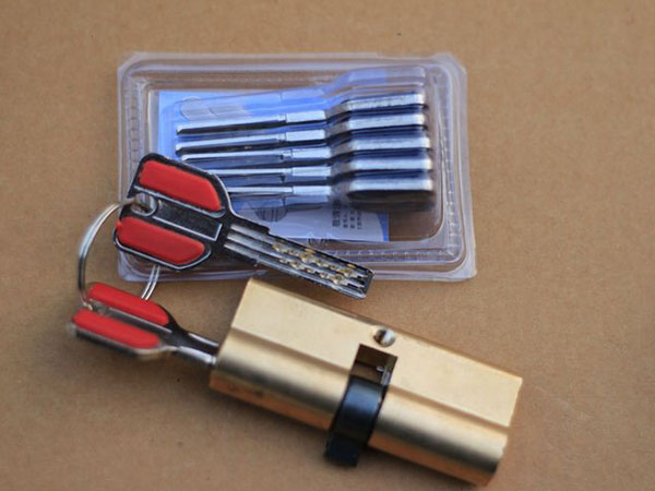 巨野24小时上门开锁公司